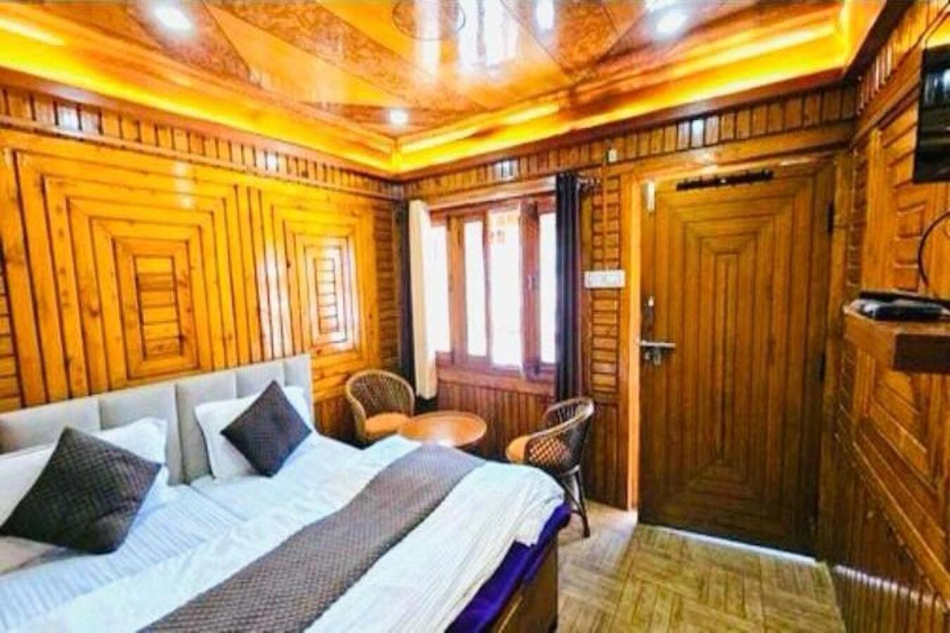 The Lake View Nainital Εξωτερικό φωτογραφία